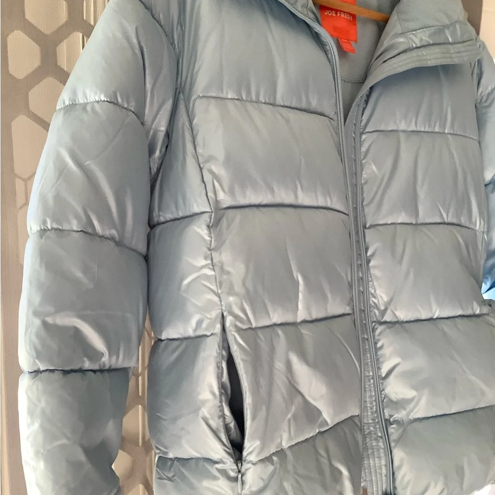 Joe Fresh, baby blue women’s puffer jacket, winter coat. Sz Med. - Picture 6 of 12